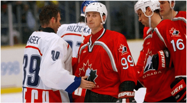 Canadian Hockey players- Wayne